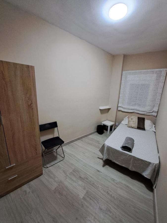 Apartment Meridiana Sant Andreu 4 Bedrooms Barcelona
